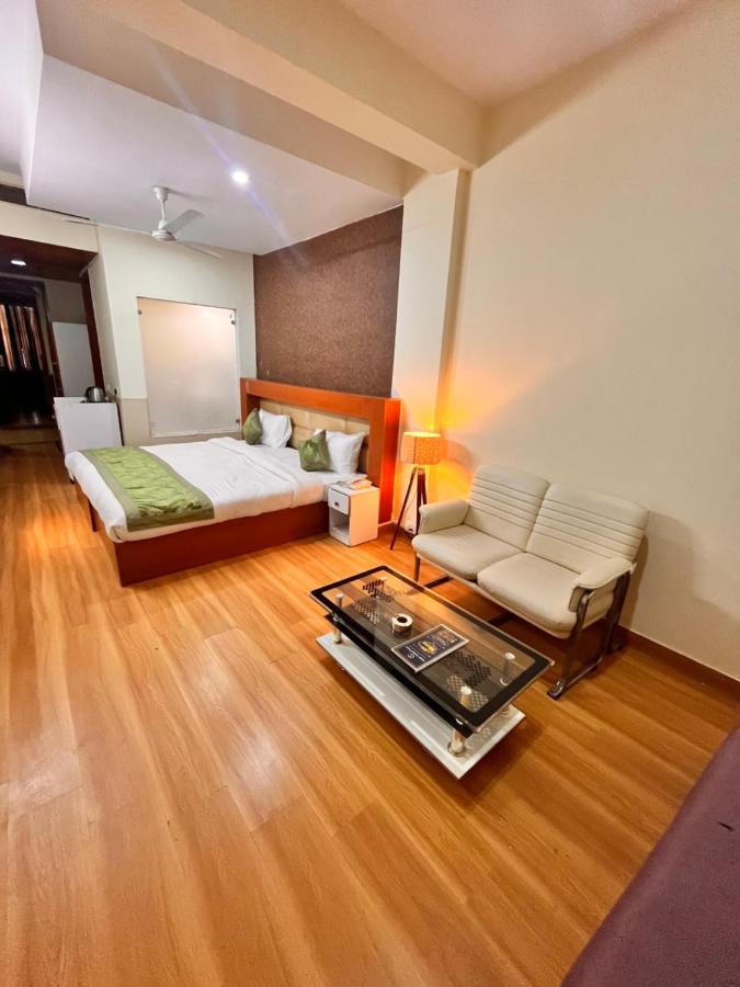 Oyster Pearl I Near Medanta Hospital I Sec-39 I Gurgaon酒店 外观 照片