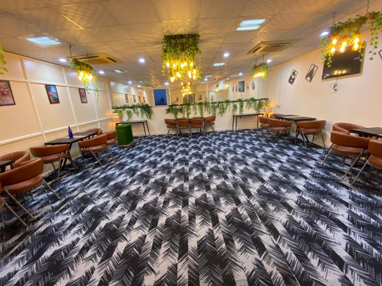 Oyster Pearl I Near Medanta Hospital I Sec-39 I Gurgaon酒店 外观 照片