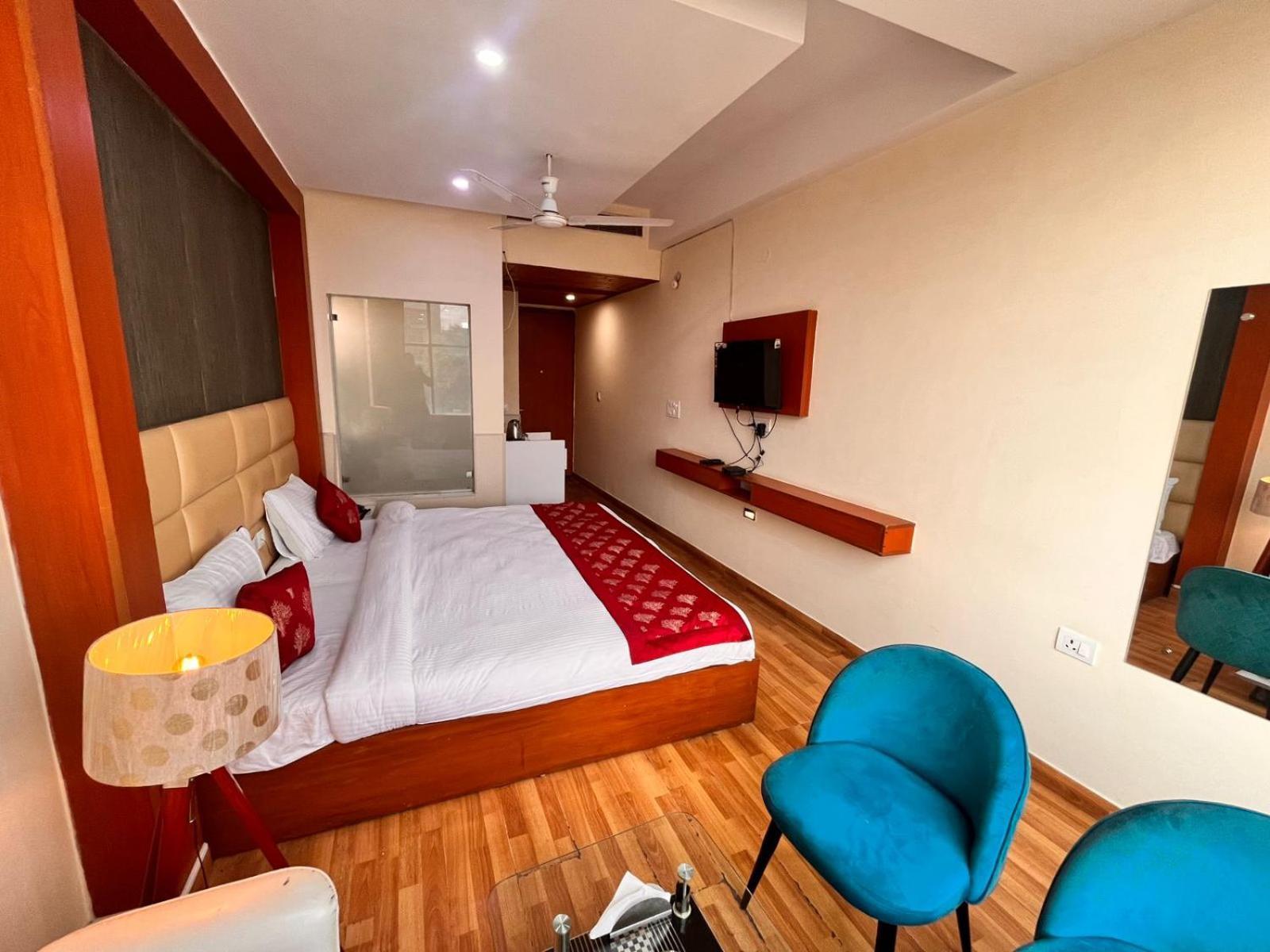 Oyster Pearl I Near Medanta Hospital I Sec-39 I Gurgaon酒店 外观 照片